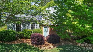 2165 Gaines Avenue, Gastonia, NC 28054