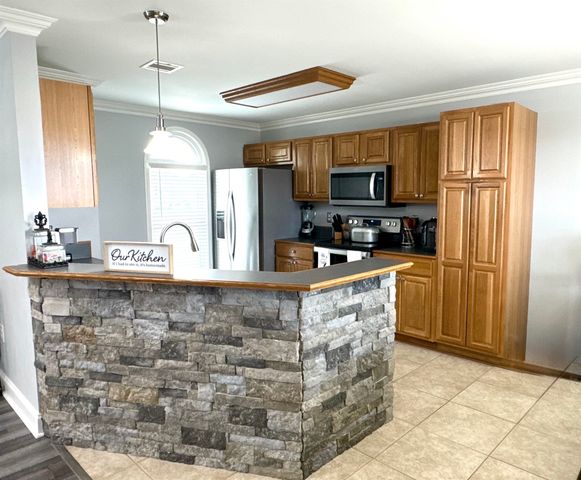 351 Daralyn Street, Houma, LA 70363