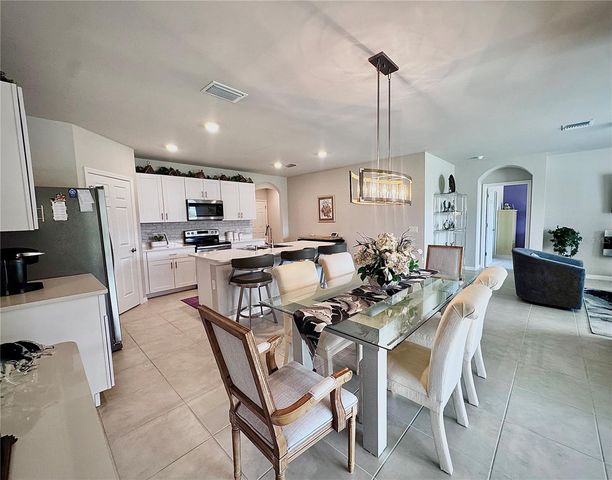 4077 MANATEE LANE, Punta Gorda, FL 33980