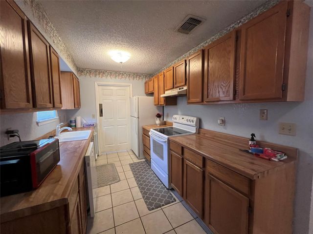 4307 Cottonwood DR, Cottonwood Shores, TX 78657