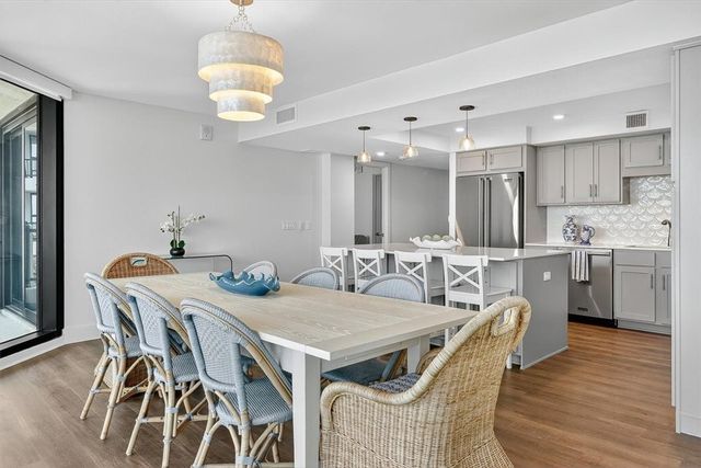 1000 N Station 411, Port Aransas, TX 78373