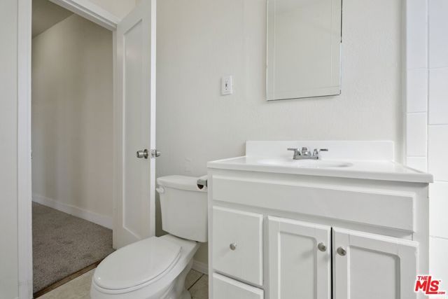 1464 W 35th Place, Los Angeles, CA 90018