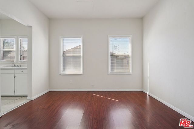 1464 W 35th Place, Los Angeles, CA 90018