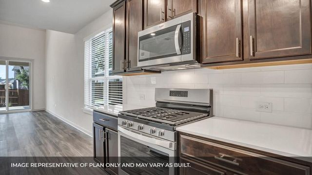 1913 Crooked Creek ST, Leander, TX 78641