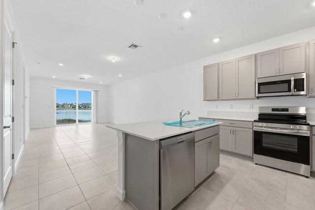 6418 Seabright Terrace, Fort Pierce, FL 34946