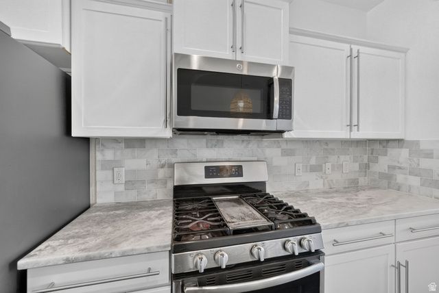 662 W KOINS WAY, Bluffdale, UT 84065