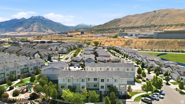 662 W KOINS WAY, Bluffdale, UT 84065