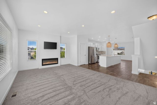 662 W KOINS WAY, Bluffdale, UT 84065