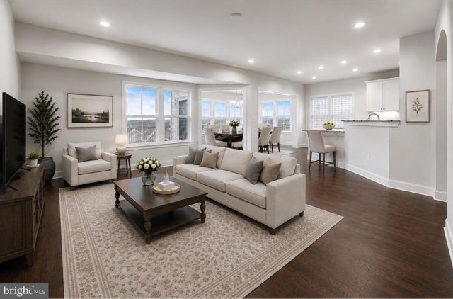 636 QUARRY POINT RD, Malvern, PA 19355