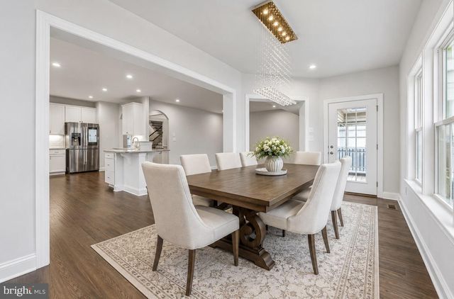 636 QUARRY POINT RD, Malvern, PA 19355