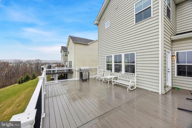 636 QUARRY POINT RD, Malvern, PA 19355