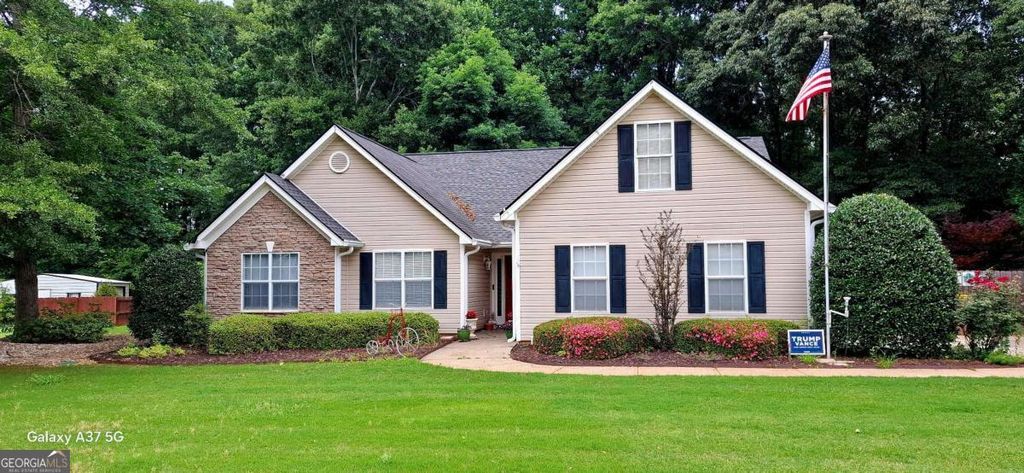 157 Cabots Creek Drive, Jefferson, GA 30549