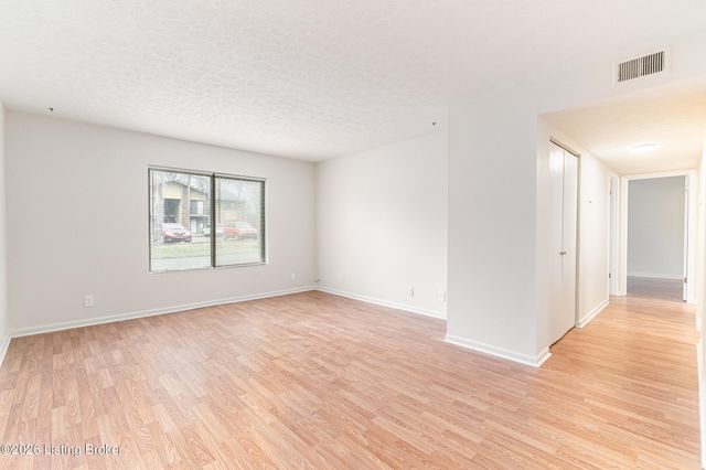 7010 Wildwood Cir APT 65, Louisville, KY 40291