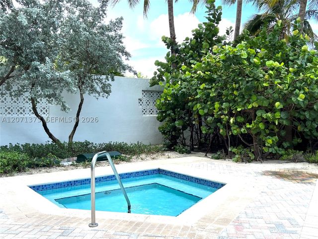 6515 Collins Ave 1801, Miami Beach, FL 33141