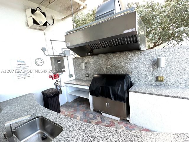 6515 Collins Ave 1801, Miami Beach, FL 33141