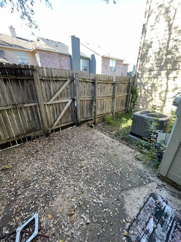 3815 Brandon Park Drive, Garland, TX 75044