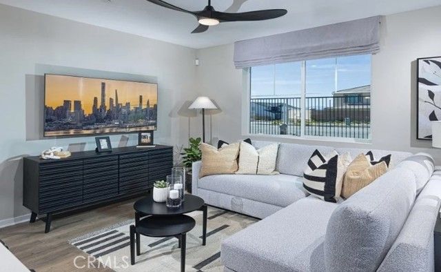 33221 Opal Glass Drive, Los Angeles, CA 92596