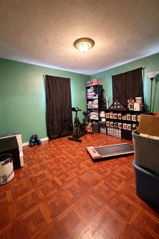 133 Ardsley Circle, Brockton, MA 02302