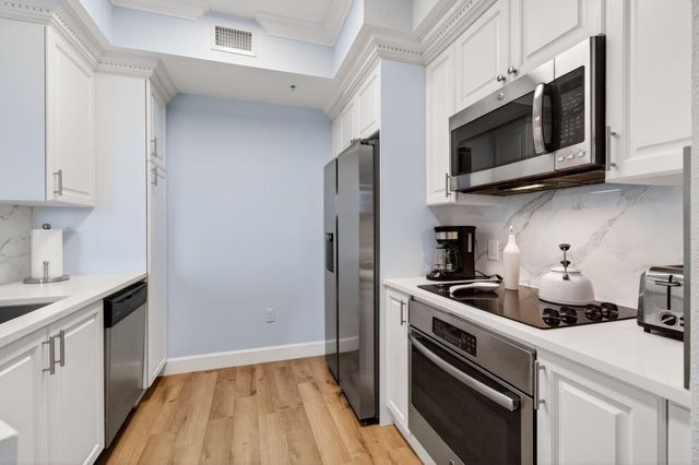 1660 Renaissance Commons Boulevard 2207, Boynton Beach, FL 33426