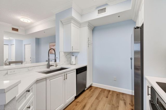 1660 Renaissance Commons Boulevard 2207, Boynton Beach, FL 33426