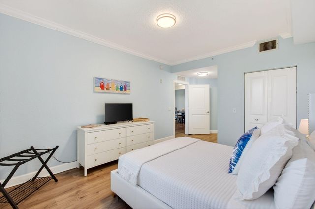 1660 Renaissance Commons Boulevard 2207, Boynton Beach, FL 33426