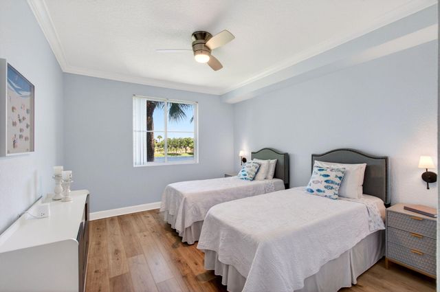 1660 Renaissance Commons Boulevard 2207, Boynton Beach, FL 33426