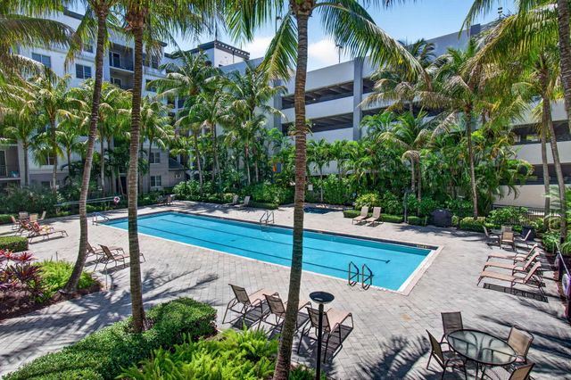 1660 Renaissance Commons Boulevard 2207, Boynton Beach, FL 33426