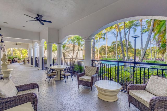 1660 Renaissance Commons Boulevard 2207, Boynton Beach, FL 33426