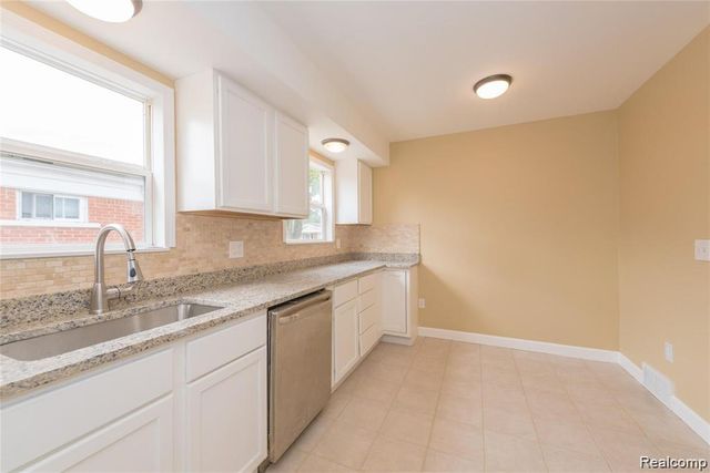 32473 KATHRYN Street, Garden City, MI 48135