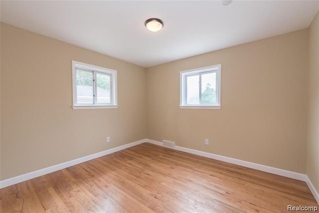 32473 KATHRYN Street, Garden City, MI 48135