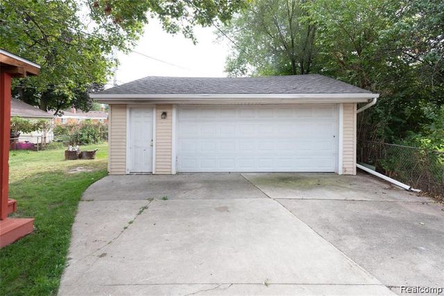 32473 KATHRYN Street, Garden City, MI 48135