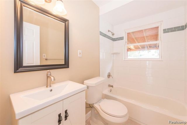 32473 KATHRYN Street, Garden City, MI 48135