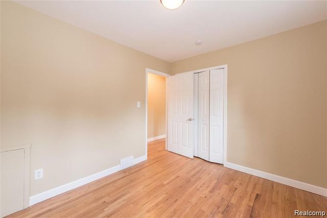 32473 KATHRYN Street, Garden City, MI 48135