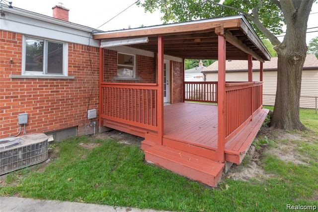 32473 KATHRYN Street, Garden City, MI 48135