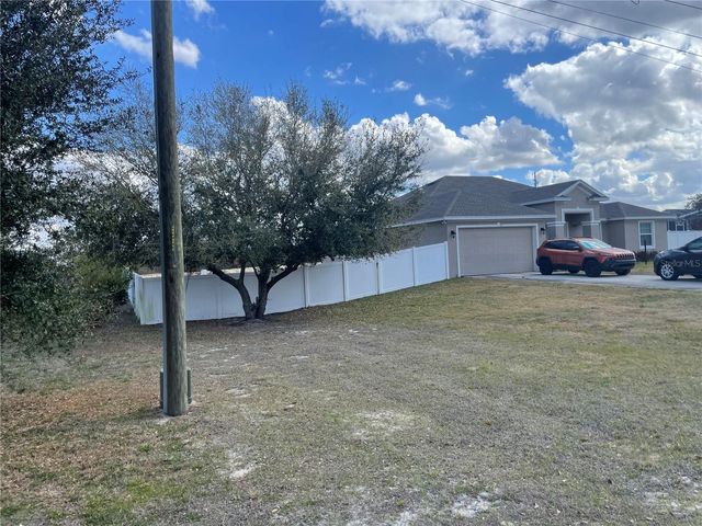 33 DEER ROAD, Frostproof, FL 33843