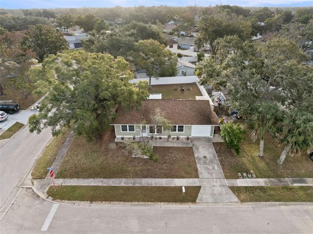 6500 BRIAR RIDGE COURT N, Pinellas Park, FL 33782