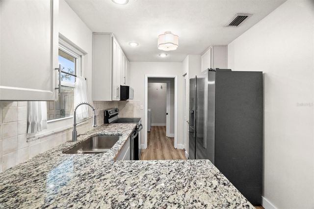 6500 BRIAR RIDGE COURT N, Pinellas Park, FL 33782