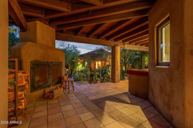 29836 N 71ST Street, Scottsdale, AZ 85266