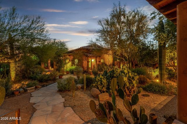 29836 N 71ST Street, Scottsdale, AZ 85266