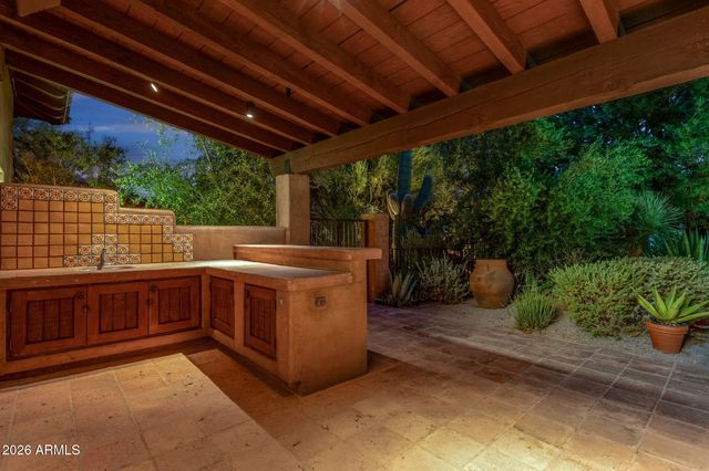 29836 N 71ST Street, Scottsdale, AZ 85266