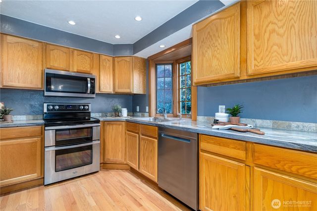 5981 SE Arcadia Road, Shelton, WA 98584