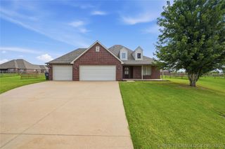 5963 E 137th Street North, Collinsville, OK 74021