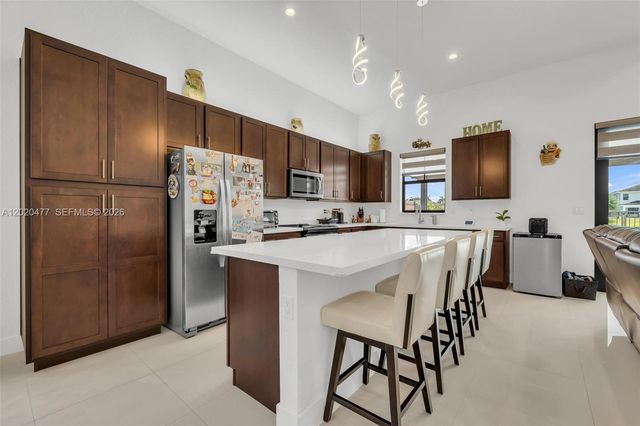2921 SW 152nd Ave, Miami, FL 33185