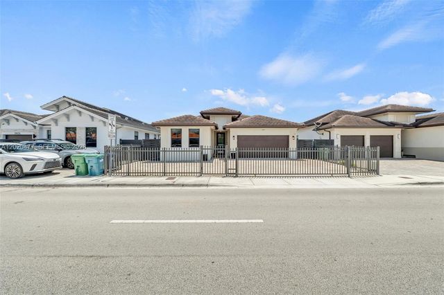 2921 SW 152nd Ave, Miami, FL 33185