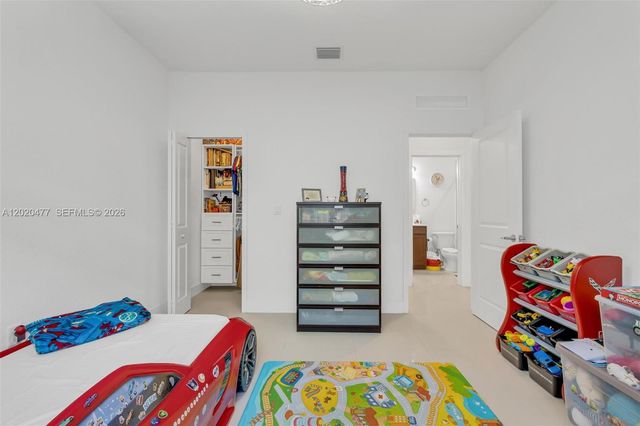 2921 SW 152nd Ave, Miami, FL 33185