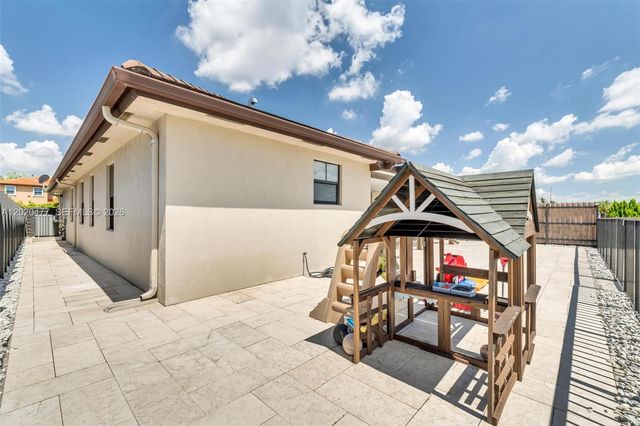 2921 SW 152nd Ave, Miami, FL 33185