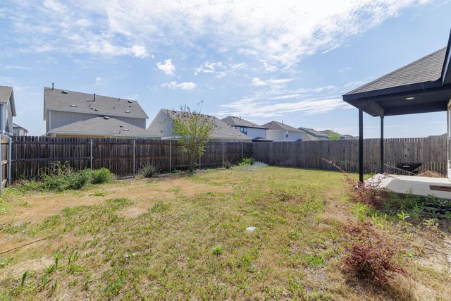 1620 Holly Lake DR, Leander, TX 78641