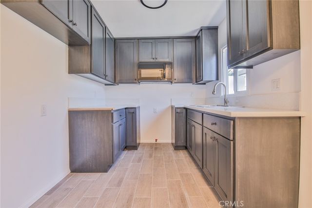 8511 Maie, Los Angeles, CA 90001