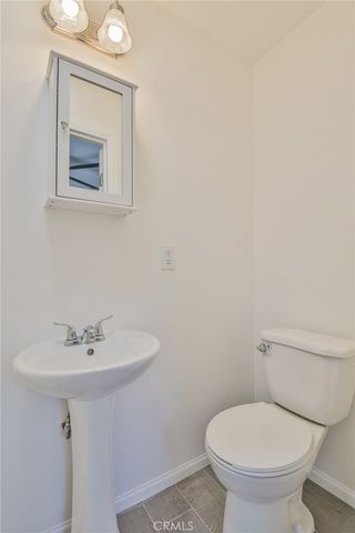 8511 Maie, Los Angeles, CA 90001