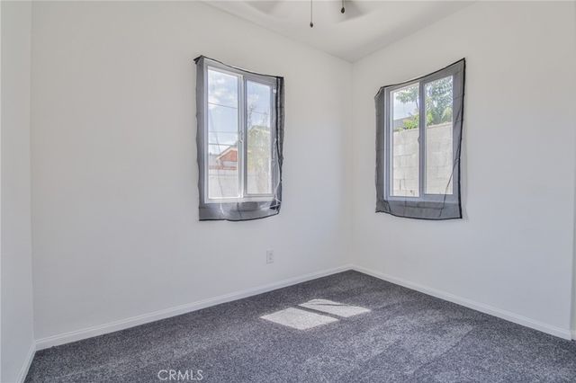 8511 Maie, Los Angeles, CA 90001